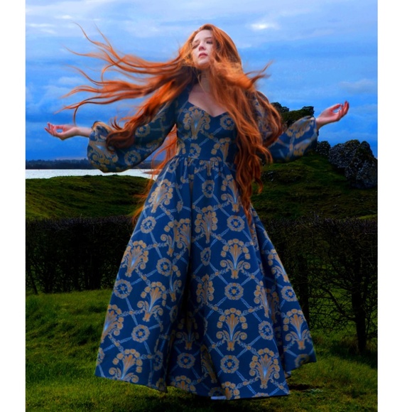 2X Renaissance Inspired Lucrezia Maxi Gown - Picture 1 of 12